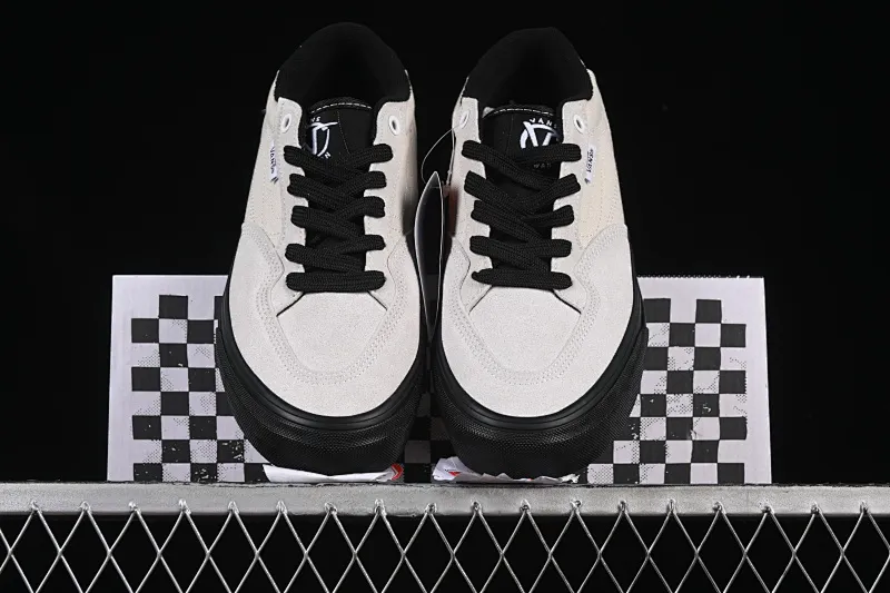 All categories Vans Vans series Vans Low Vans low-top Vans Rowan Skate Boarding Classic and versatile lightweight and comfortable professional skateboard shoes VN0A4TZCYB2